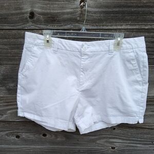 Magellan Outdoors White Women's Shorts Size 16